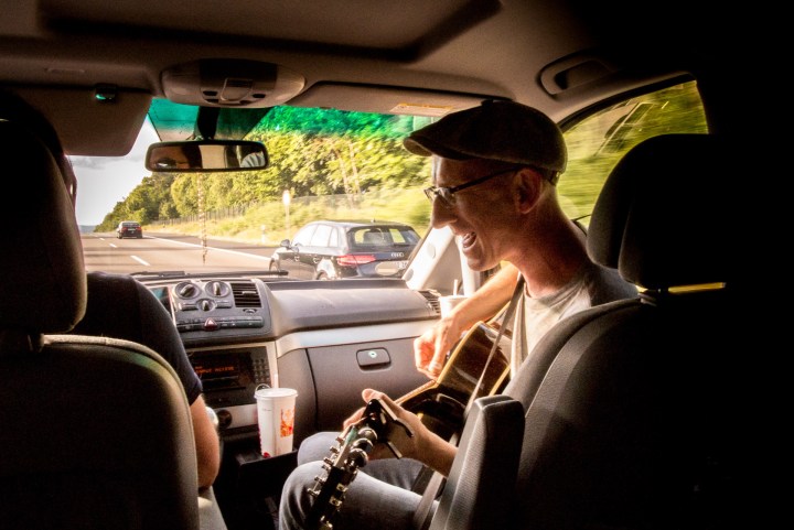 53c50df4-8f69-4ec6-8021-56aaf4ca21f5_rw_1920