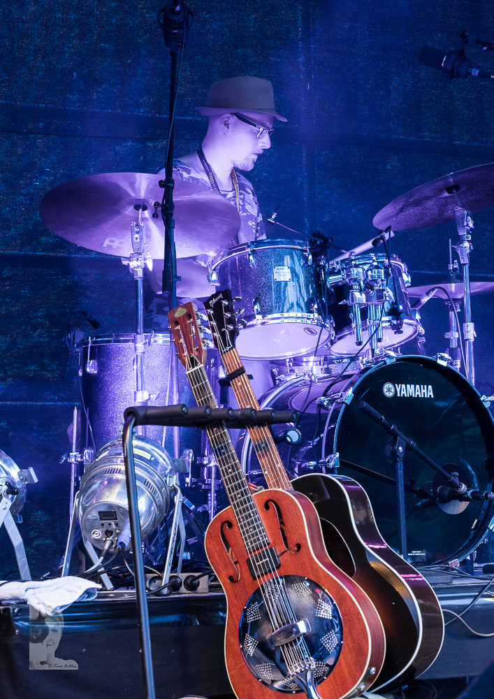 9733db64-41db-45bf-acf1-c8c2a22b4f38_rw_1200